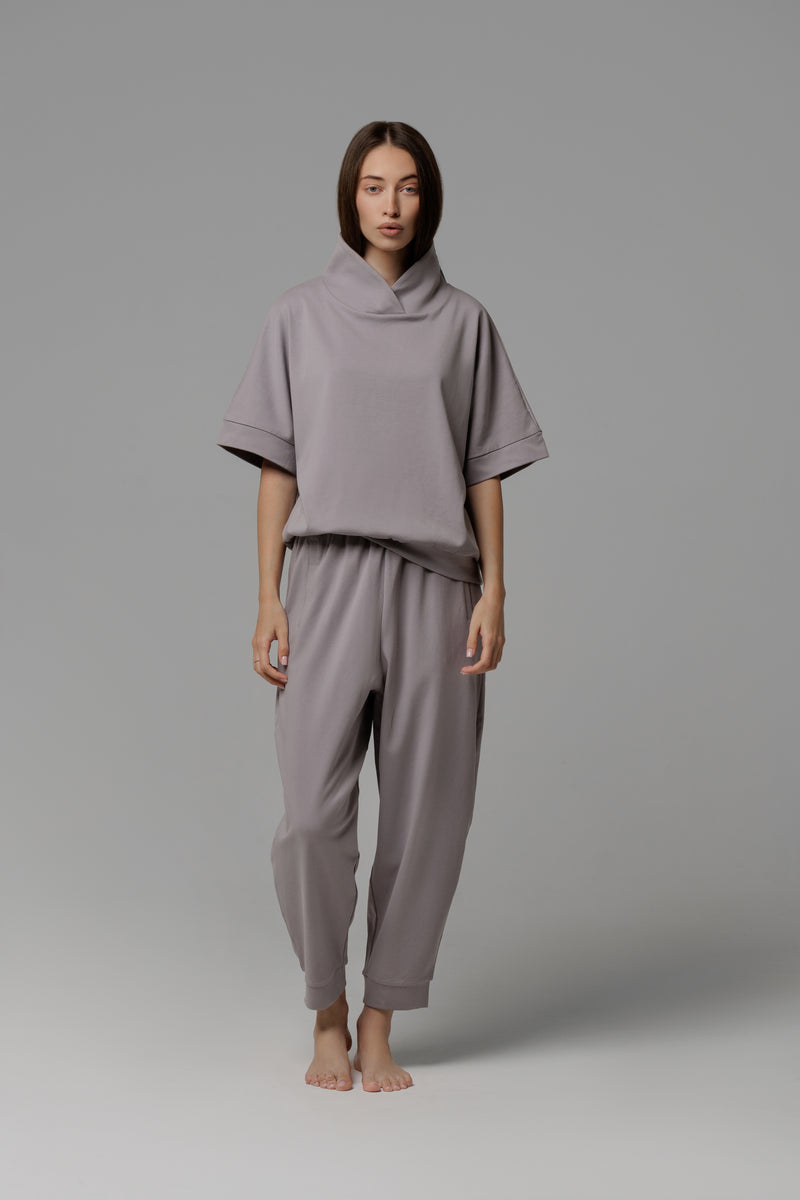 Mairu Grey - descriptive view