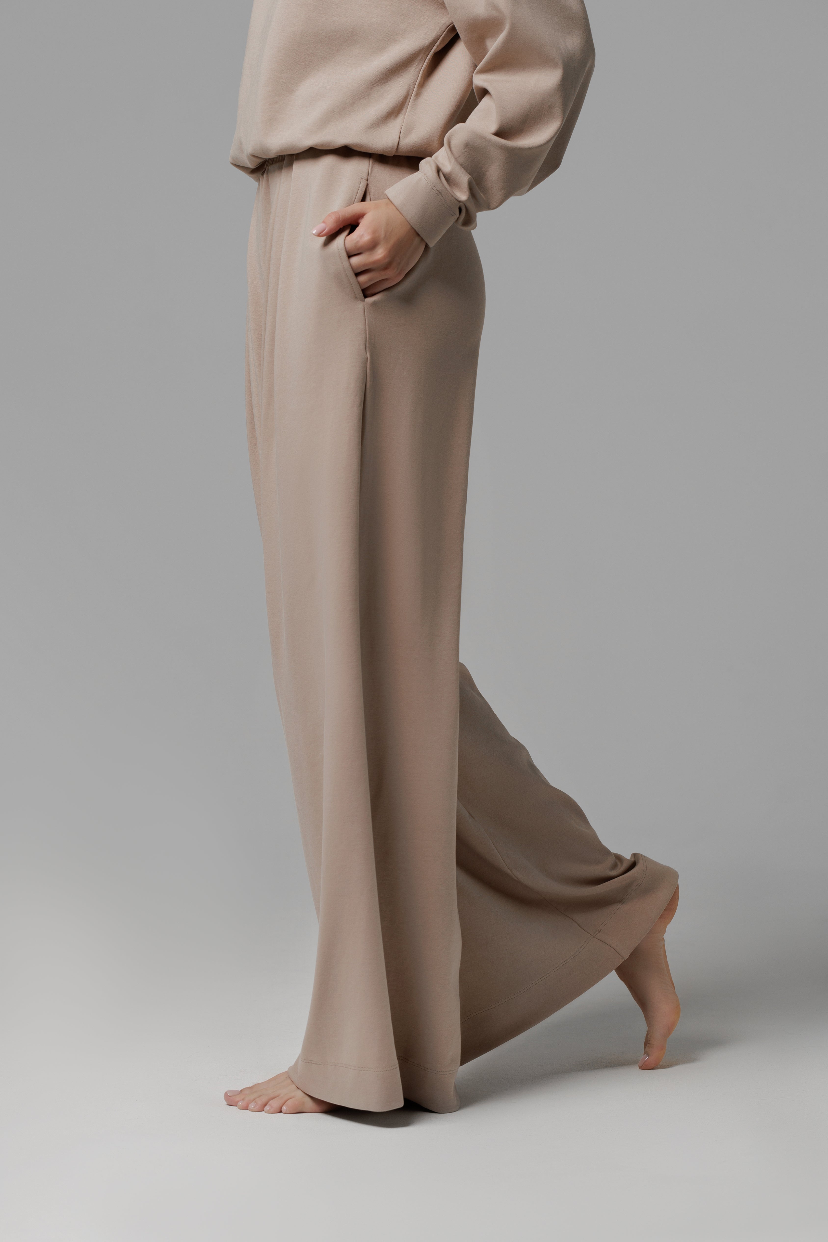 Tessaro Beige - descriptive view